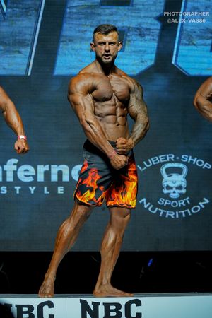 MEN'S PHYSIQUE +179